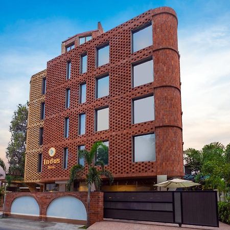 Indus Suites Nagpur Exterior foto